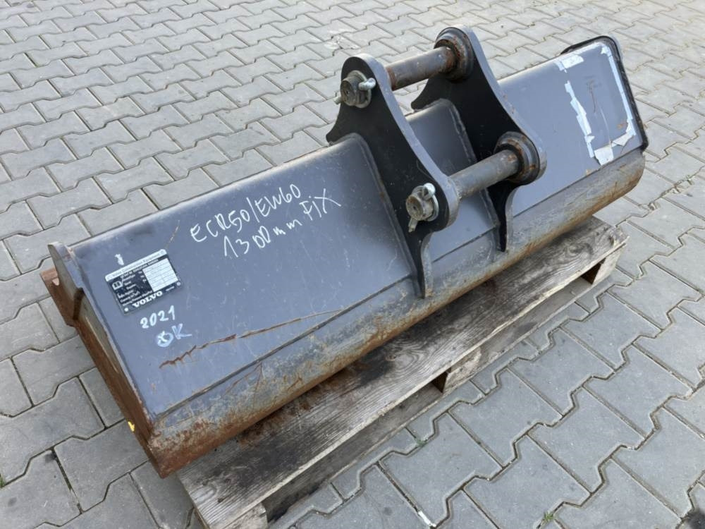 Volvo Böschungslöffel starr - Backhoe loader: picture 2 Volvo Böschungslöffel starr - Backhoe loader: picture 2