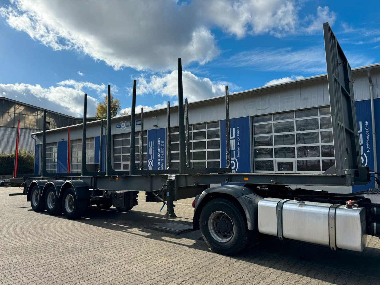 BLUMHARDT SAL.40.24 Holztransporter 3 Achse - Logging semi-trailer: picture 1 BLUMHARDT SAL.40.24 Holztransporter 3 Achse - Logging semi-trailer: picture 1
