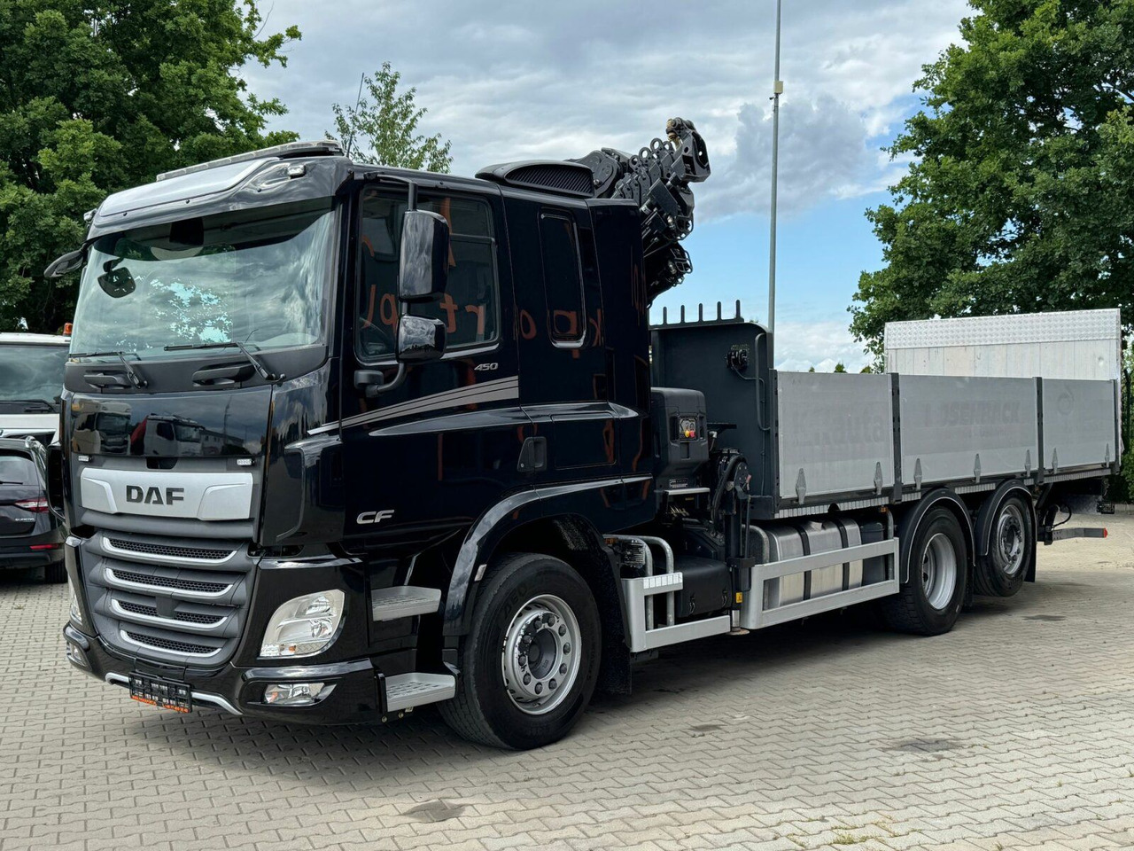 DAF CF 450 FAN 6x2 Pritsche mit Kran HIAB 188 E-6 - Dropside/ Flatbed truck, Crane truck: picture 2 DAF CF 450 FAN 6x2 Pritsche mit Kran HIAB 188 E-6 - Dropside/ Flatbed truck, Crane truck: picture 2