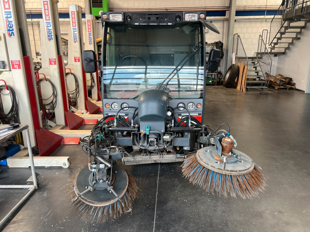 Hako Citymaster CM 2200 Kehrmaschine 2 m³ - Road sweeper: picture 2 Hako Citymaster CM 2200 Kehrmaschine 2 m³ - Road sweeper: picture 2