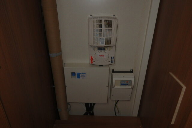 Hobby-Wohnwagenwerk Wohnanhänger 24EG S180 - Caravan: picture 5 Hobby-Wohnwagenwerk Wohnanhänger 24EG S180 - Caravan: picture 5