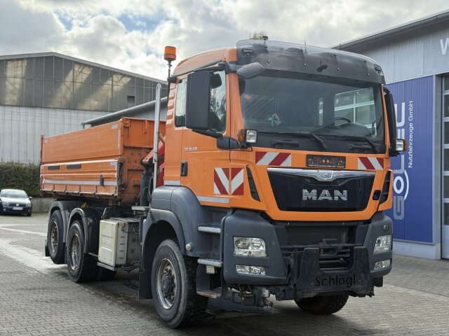 MAN TGS 28.400 6x4-4 Kipper Kran Palfinger PK9002 - Tipper, Crane truck: picture 1 MAN TGS 28.400 6x4-4 Kipper Kran Palfinger PK9002 - Tipper, Crane truck: picture 1