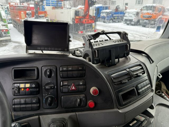 Mercedes-Benz ACTROS 3336 6x4 Kipper Kran HIAB 144 B-3 - Tipper, Crane truck: picture 3 Mercedes-Benz ACTROS 3336 6x4 Kipper Kran HIAB 144 B-3 - Tipper, Crane truck: picture 3