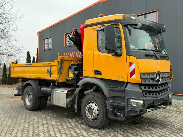 Mercedes-Benz AROCS 1843 4x2 Kipper Kran Palfinger PK12.501 - Tipper, Crane truck: picture 1 Mercedes-Benz AROCS 1843 4x2 Kipper Kran Palfinger PK12.501 - Tipper, Crane truck: picture 1