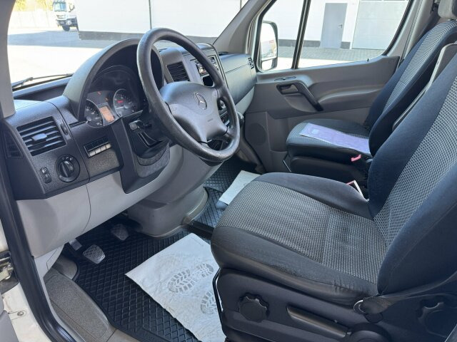 Vacuum truck Mercedes-Benz Sprinter MB TV-Fzg mit Rausch Inspektion Einheit: picture 13