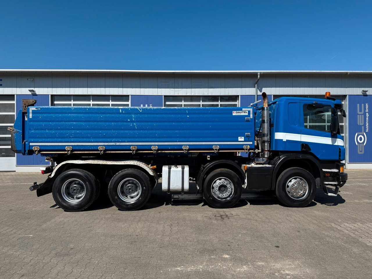 Scania P 410 8x4 Dreiseitenkipper DAUTEL - Tipper: picture 3 Scania P 410 8x4 Dreiseitenkipper DAUTEL - Tipper: picture 3