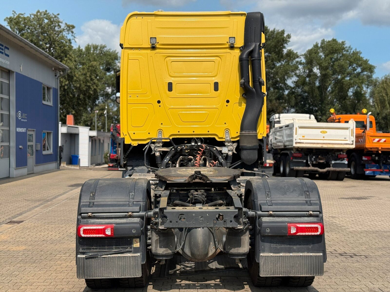 Mercedes-Benz ACTROS 1846 4x4 HAD Eur 6 Kipphydraulik Retarder - Tractor unit: picture 4 Mercedes-Benz ACTROS 1846 4x4 HAD Eur 6 Kipphydraulik Retarder - Tractor unit: picture 4