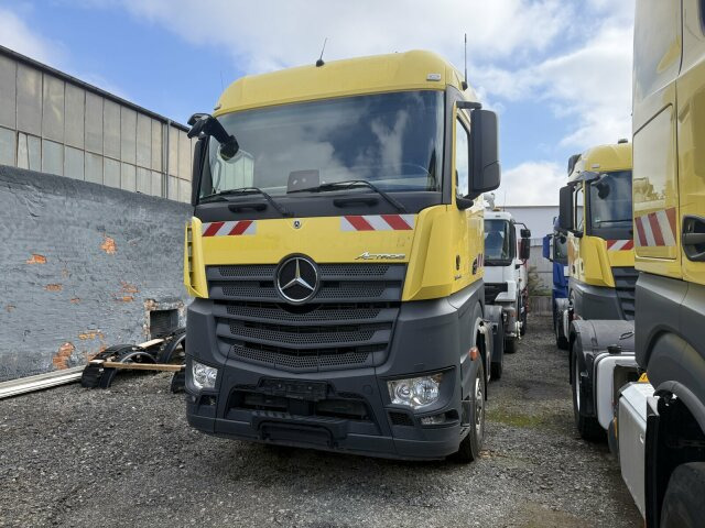 Mercedes-Benz ACTROS 1846 4x4 HAD Eur 6 Kipphydraulik Retarder - Tractor unit: picture 1 Mercedes-Benz ACTROS 1846 4x4 HAD Eur 6 Kipphydraulik Retarder - Tractor unit: picture 1