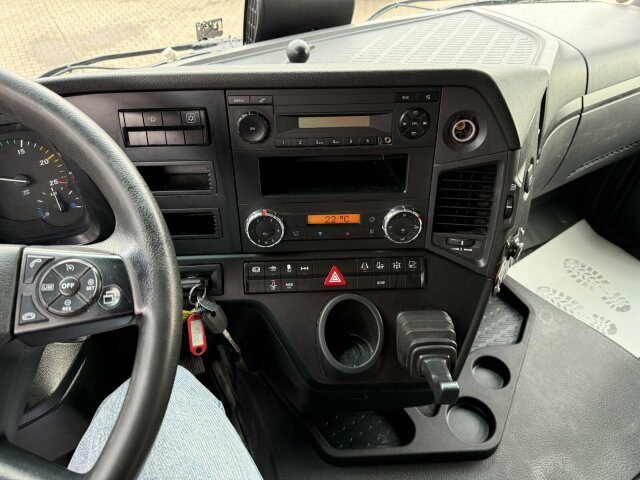 Mercedes-Benz Actros 1843 Sattelzugmaschine 4x2 Kipph. - Tractor unit: picture 3 Mercedes-Benz Actros 1843 Sattelzugmaschine 4x2 Kipph. - Tractor unit: picture 3