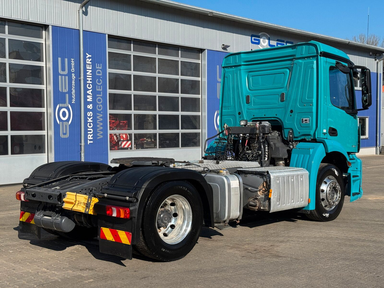 Mercedes-Benz Antos 2136 4x2 SZM Retarder Kipphyd. - Tractor unit: picture 4 Mercedes-Benz Antos 2136 4x2 SZM Retarder Kipphyd. - Tractor unit: picture 4