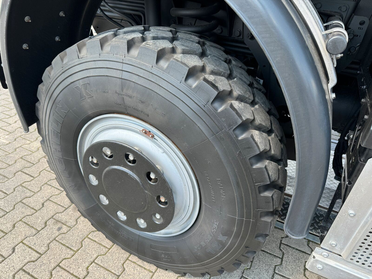 Leasing of  Unimog U435 Kipper mit Reifendruckregelanlage Unimog U435 Kipper mit Reifendruckregelanlage: picture 29