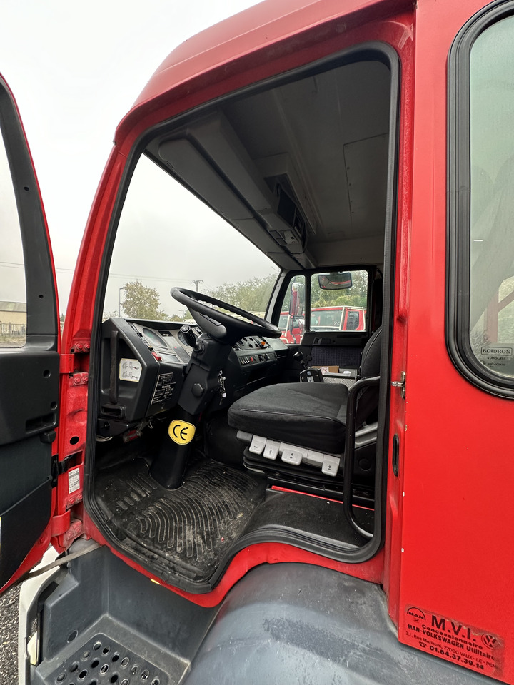 MAN LE 14.250 - Fire truck: picture 4 MAN LE 14.250 - Fire truck: picture 4