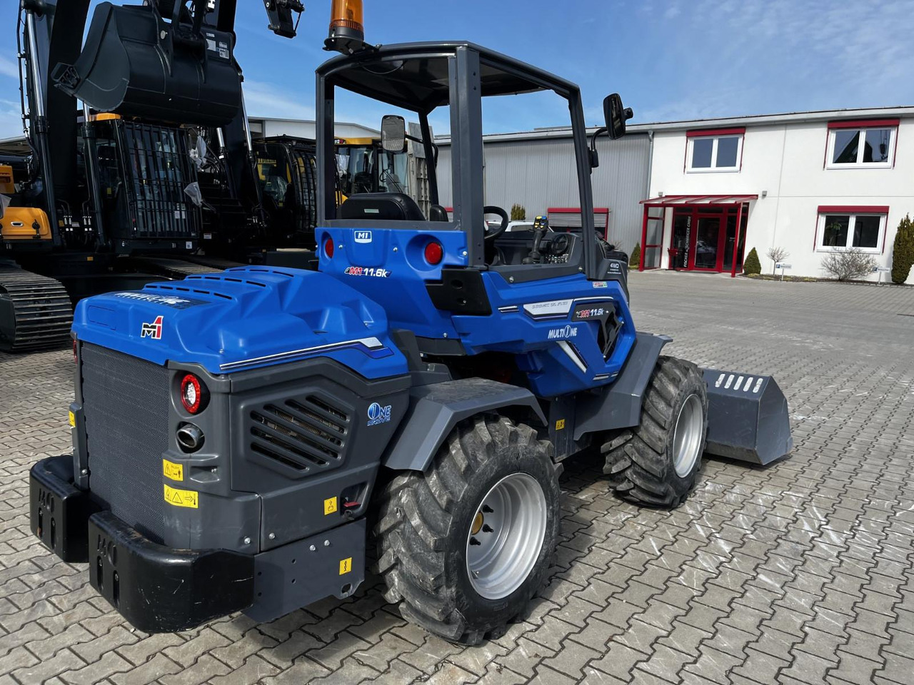 Multione 11.6 K Multione 11.6 K - Wheel loader: picture 3 Multione 11.6 K Multione 11.6 K - Wheel loader: picture 3