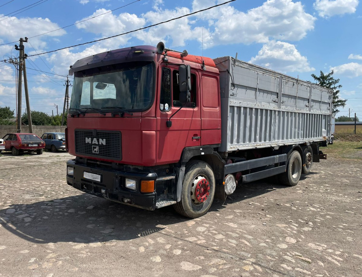 MAN 25.422 - Dropside/ Flatbed truck: picture 3 MAN 25.422 - Dropside/ Flatbed truck: picture 3