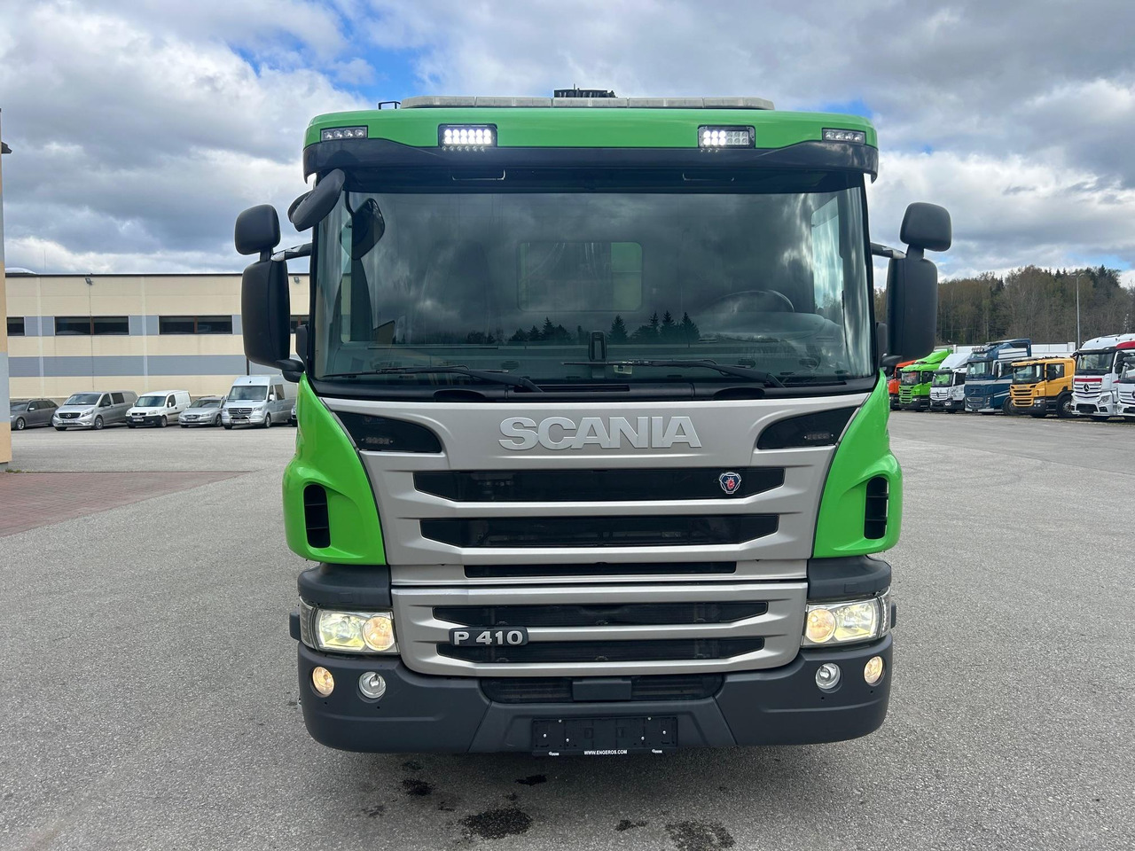 SCANIA P410 - Garbage truck: picture 3 SCANIA P410 - Garbage truck: picture 3