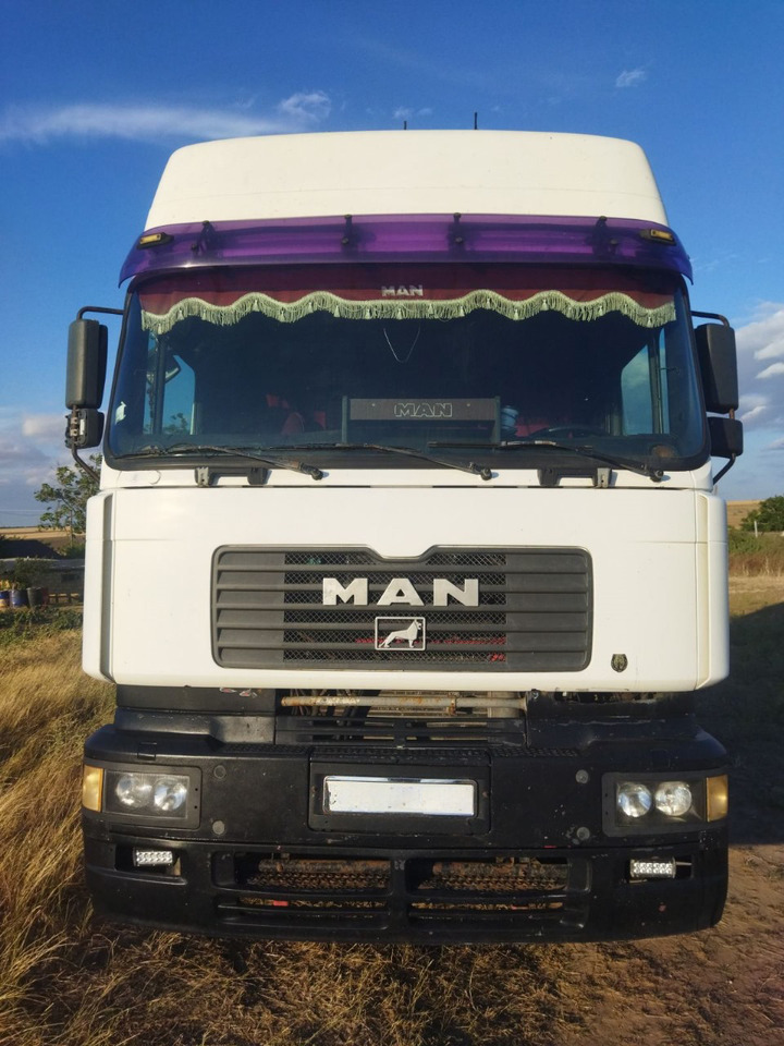 MAN 26.414 - Tractor unit: picture 3 MAN 26.414 - Tractor unit: picture 3