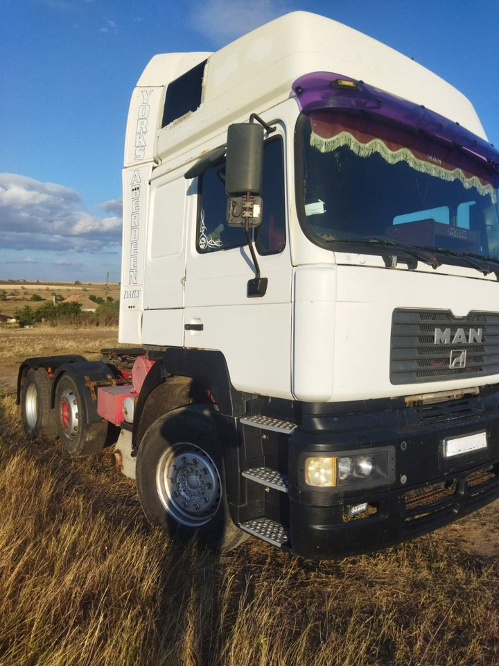 MAN 26.414 - Tractor unit: picture 2 MAN 26.414 - Tractor unit: picture 2