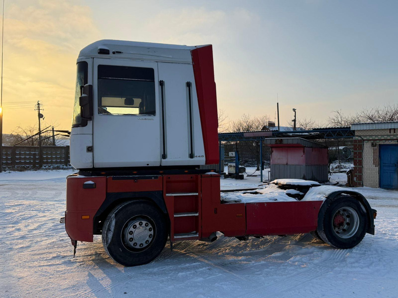RENAULT Magnum 440 - Tractor unit: picture 3 RENAULT Magnum 440 - Tractor unit: picture 3