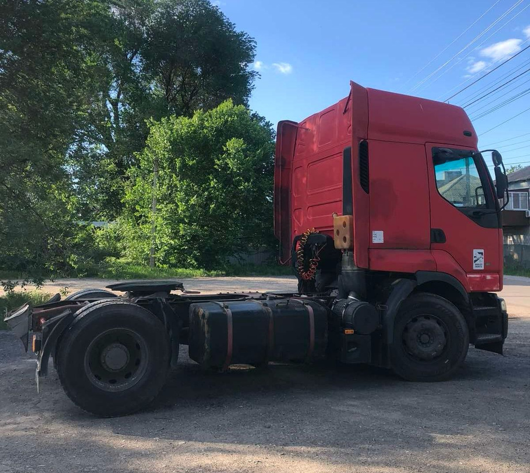 RENAULT Premium 385 - Tractor unit: picture 5 RENAULT Premium 385 - Tractor unit: picture 5