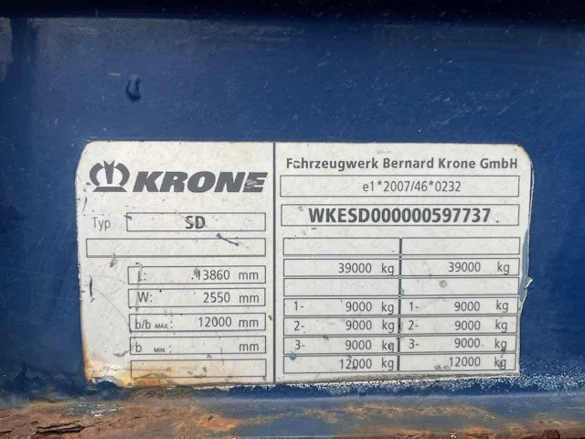 Krone 15x XL Krone mega vario schuifzeil trailer - Closed box semi-trailer: picture 3 Krone 15x XL Krone mega vario schuifzeil trailer - Closed box semi-trailer: picture 3