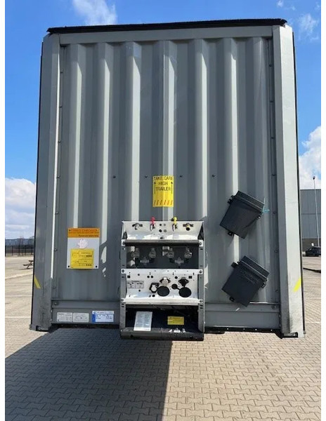 Krone 2018 XL P400 MEGA HUPAC - FERRY SPEC TRAILER WITH RAMPS - Closed box semi-trailer: picture 2 Krone 2018 XL P400 MEGA HUPAC - FERRY SPEC TRAILER WITH RAMPS - Closed box semi-trailer: picture 2