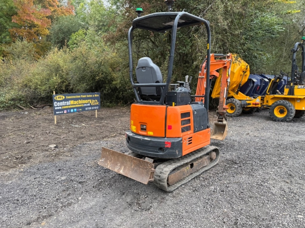 Hitachi ZX 19 U-6 - Mini excavator: picture 4 Hitachi ZX 19 U-6 - Mini excavator: picture 4