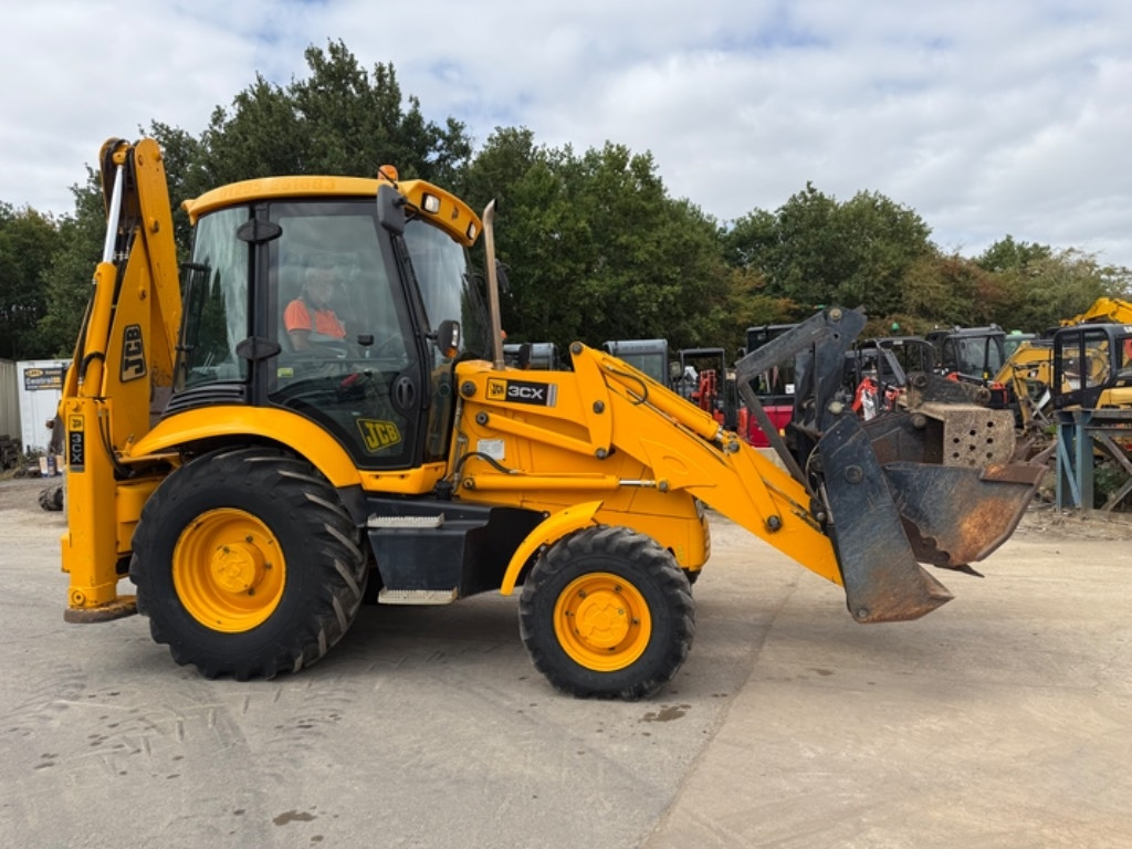 JCB 3 CX - Backhoe loader: picture 2 JCB 3 CX - Backhoe loader: picture 2