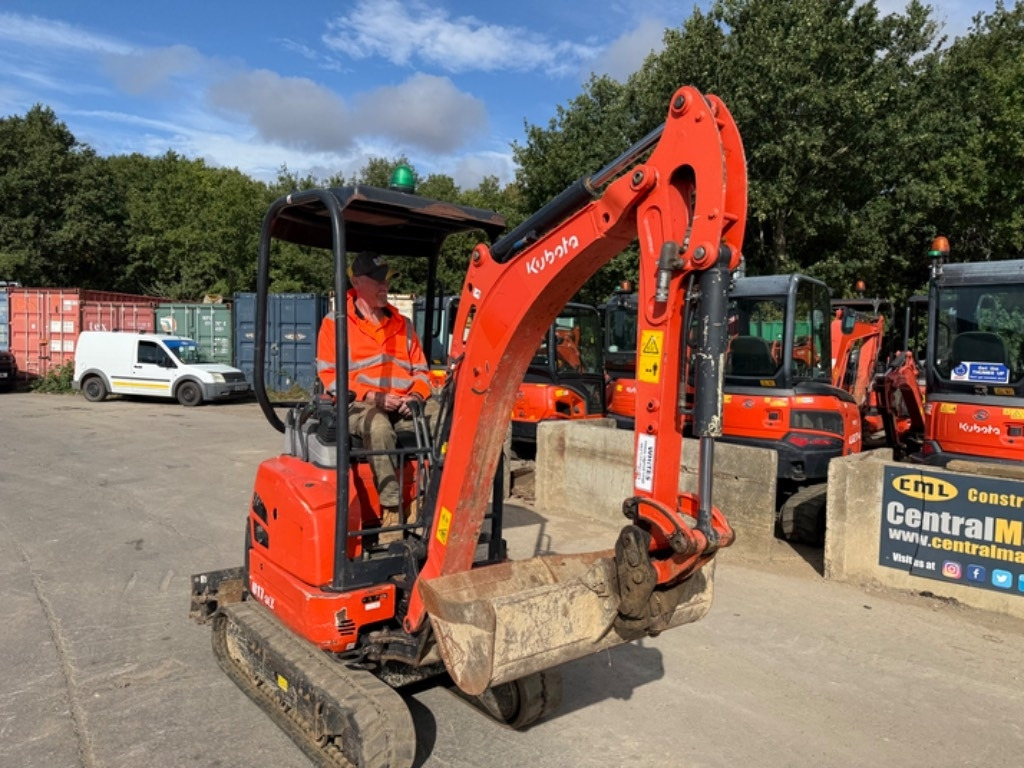 Kubota U 17-3  - Mini excavator: picture 4 Kubota U 17-3  - Mini excavator: picture 4