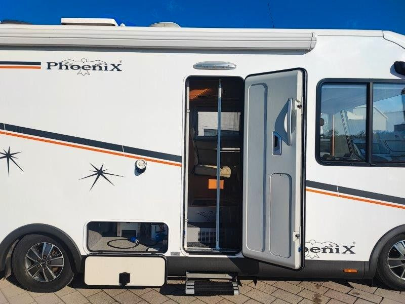 Phoenix Mid-Liner 7200 GS - Integrated motorhome: picture 5 Phoenix Mid-Liner 7200 GS - Integrated motorhome: picture 5