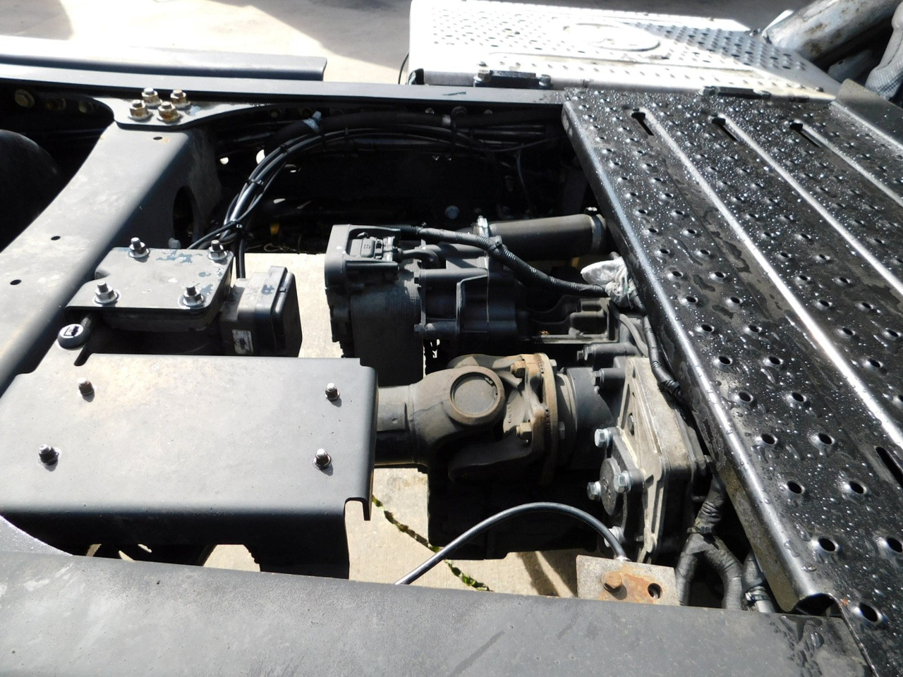 Tractor unit Ford F max 4x2 scab e6 12s2620: picture 7