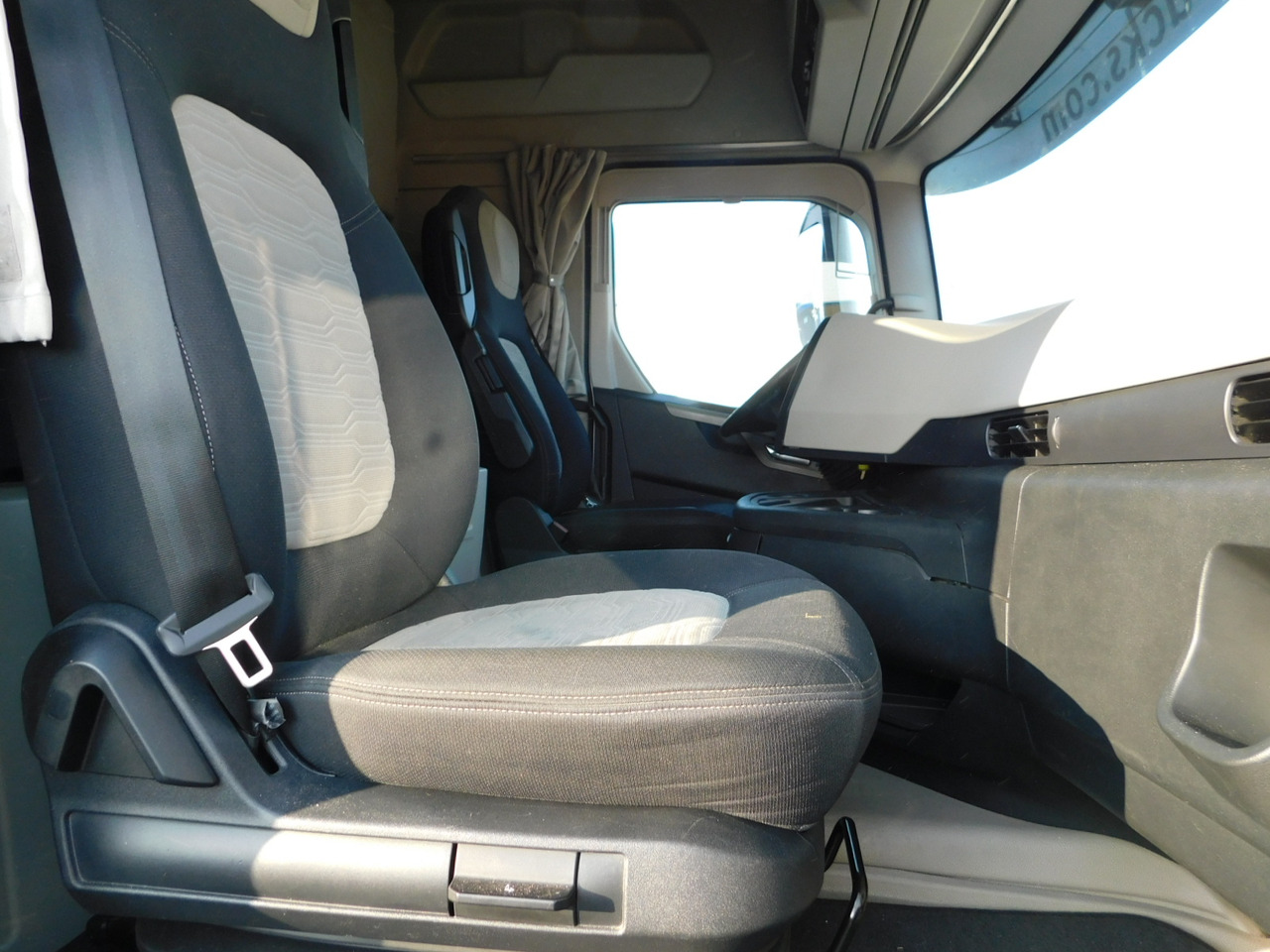 Ford F max 4x2 scab e6 12s2620 - Tractor unit: picture 5 Ford F max 4x2 scab e6 12s2620 - Tractor unit: picture 5