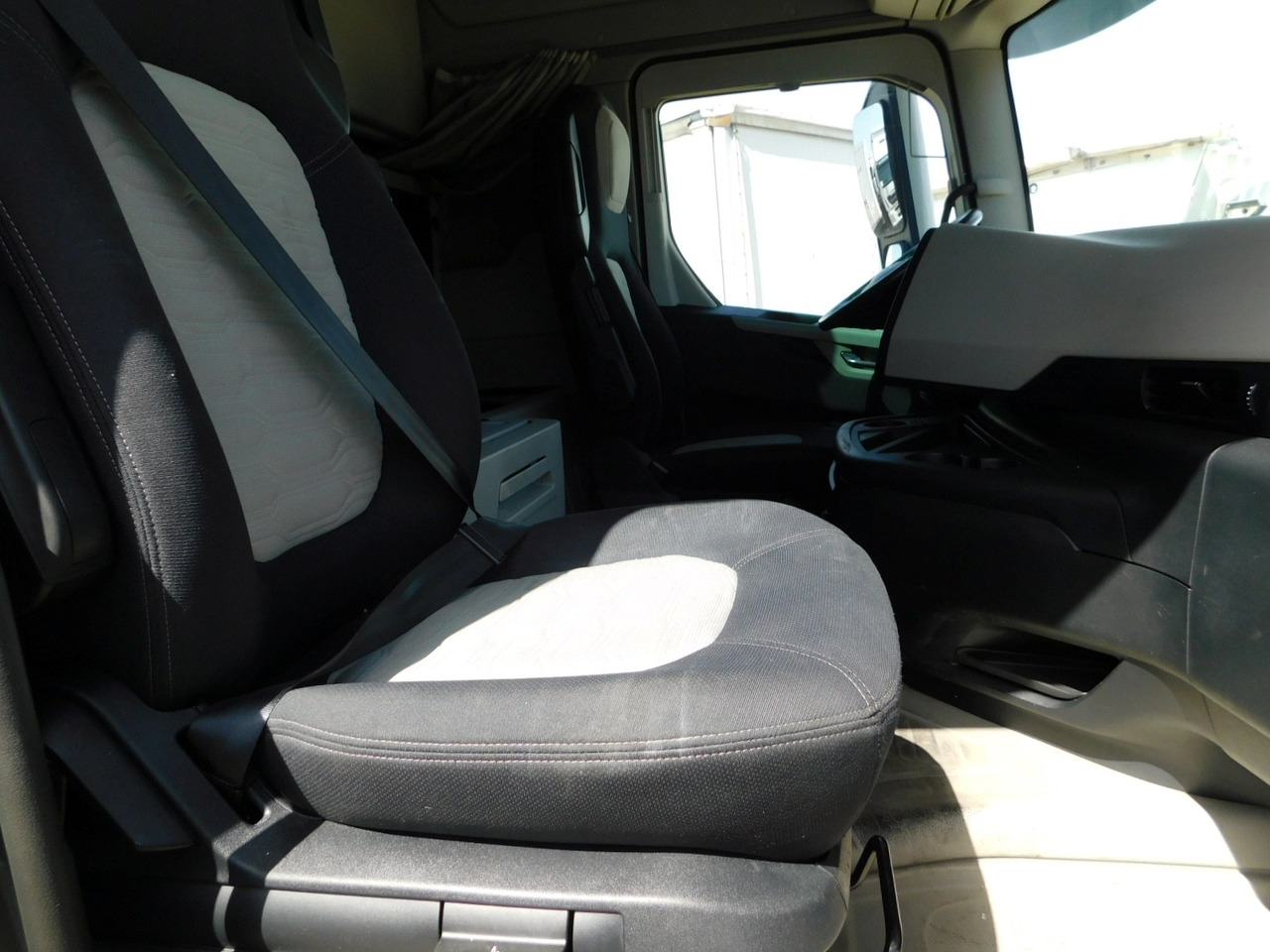 Ford F max chk1 - Tractor unit: picture 5 Ford F max chk1 - Tractor unit: picture 5