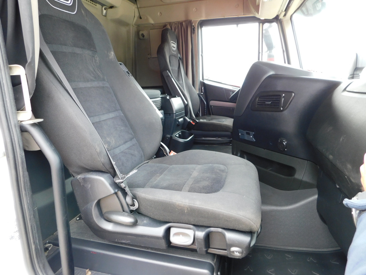 Iveco As440tp - Tractor unit: picture 5 Iveco As440tp - Tractor unit: picture 5
