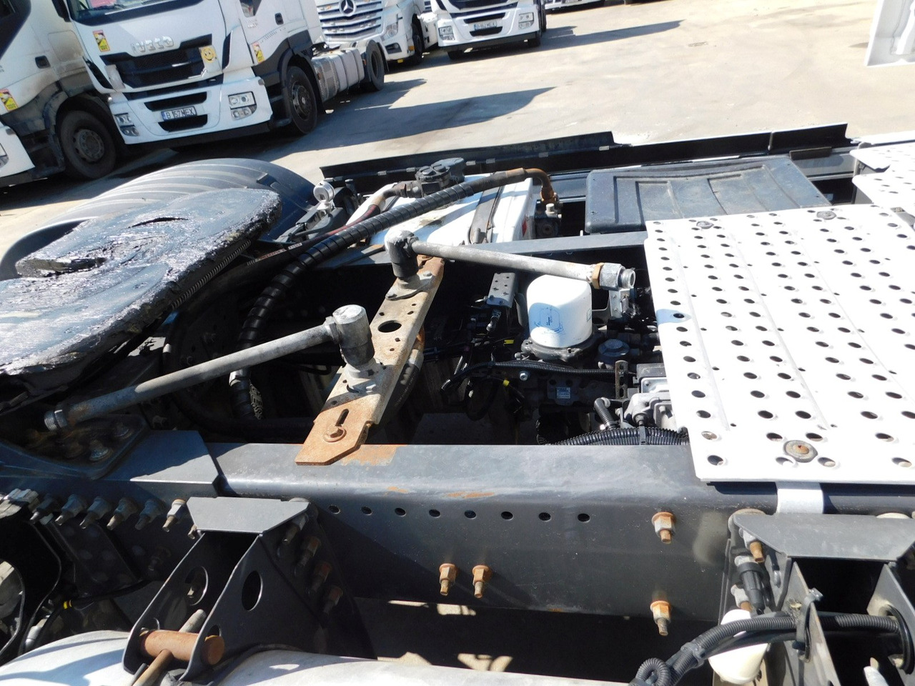 Tractor unit Volvo Fh: picture 8