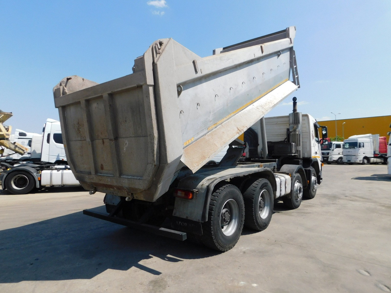 Volvo Fm 12 - Tipper: picture 3 Volvo Fm 12 - Tipper: picture 3