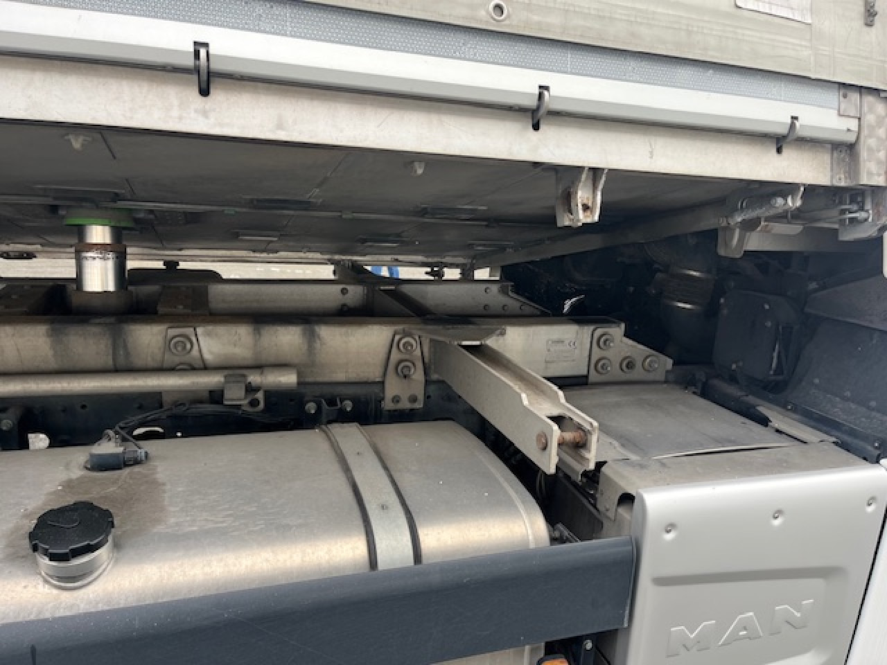 MAN TGX 26.470 6x2-4 BL Zweiseitenkipper mit Hänger - Tipper: picture 4 MAN TGX 26.470 6x2-4 BL Zweiseitenkipper mit Hänger - Tipper: picture 4