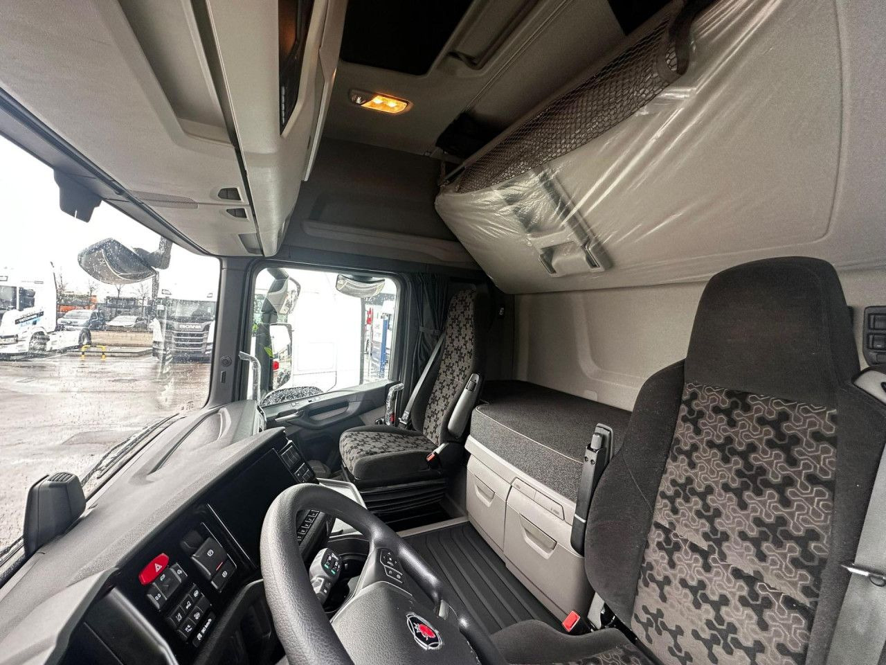 Leasing of Scania R 460 Scania R 460: picture 6