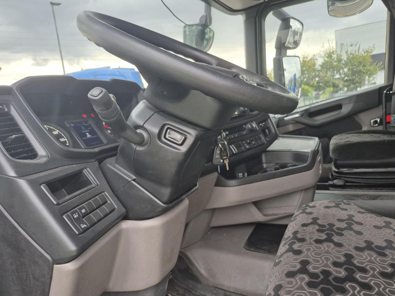 Scania R 500 - Tractor unit: picture 5 Scania R 500 - Tractor unit: picture 5