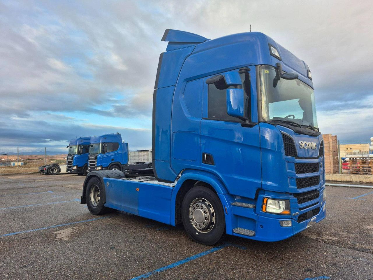 Scania R 580 - Tractor unit: picture 1 Scania R 580 - Tractor unit: picture 1