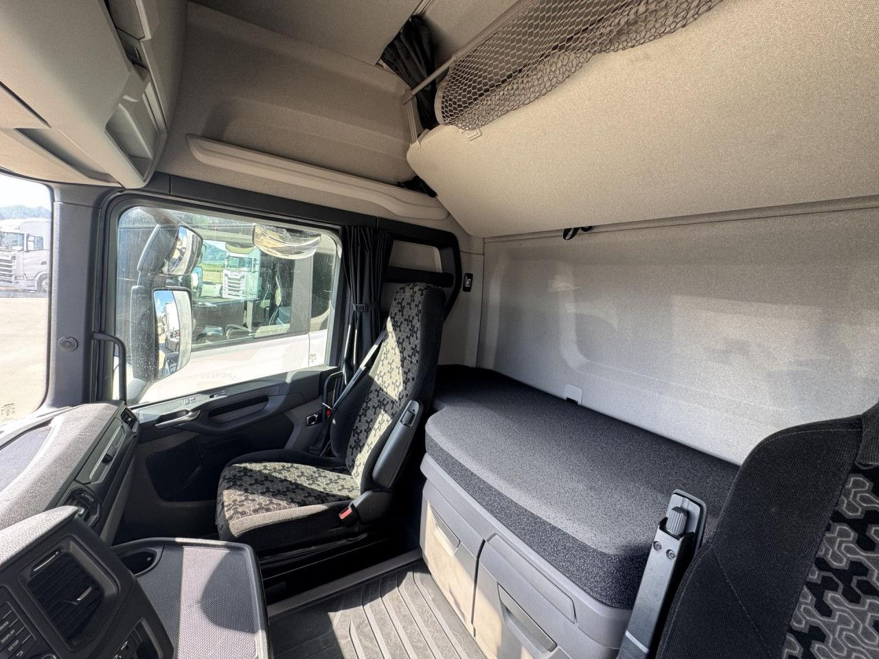 Tractor unit Scania S 500: picture 14 Tractor unit Scania S 500: picture 14