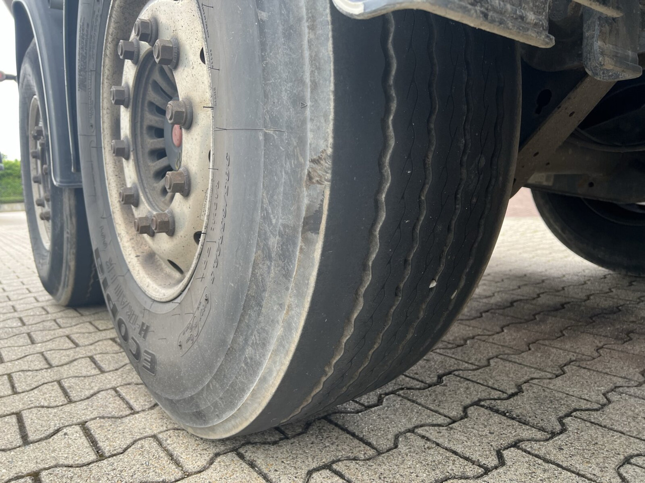 Carnehl CHKS/HH CHKS/HH, Stahlmulde ca. 26m³, 8x VORHANDEN, Liftachse - Tipper semi-trailer: picture 3 Carnehl CHKS/HH CHKS/HH, Stahlmulde ca. 26m³, 8x VORHANDEN, Liftachse - Tipper semi-trailer: picture 3