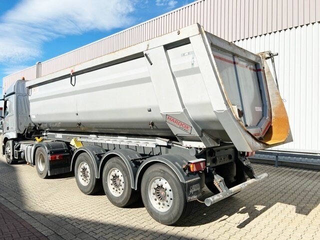 Carnehl CHKS34/HS CHKS34/HS, Stahlmulde ca. 29m³, HARDOX, Liftachse, Schütte - Tipper semi-trailer: picture 5 Carnehl CHKS34/HS CHKS34/HS, Stahlmulde ca. 29m³, HARDOX, Liftachse, Schütte - Tipper semi-trailer: picture 5