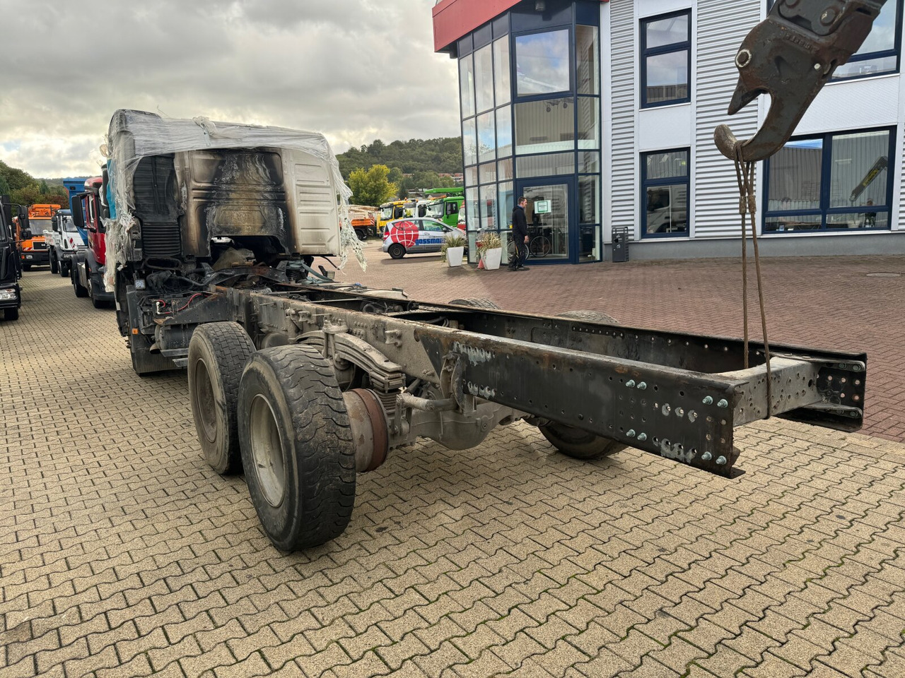 Tipper FM 380 6x4 R mit Brandschaden FM 380 6x4 R mit Brandschaden: picture 15
