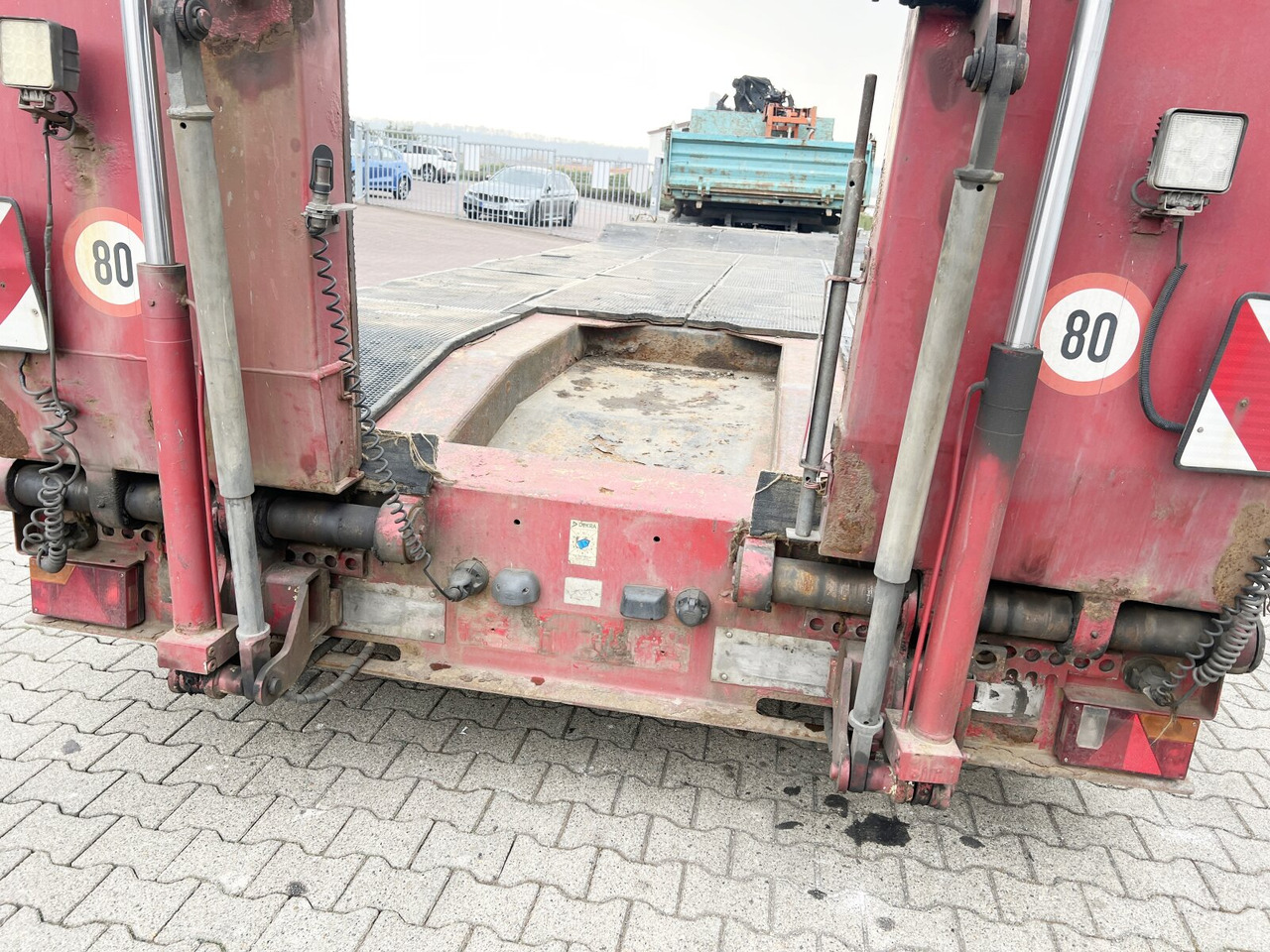 Low loader trailer for transportation of heavy machinery Goldhofer TU 3-24/80 TU 3-24/80, hydr. Rampen, Verbr. auf 3m: picture 11