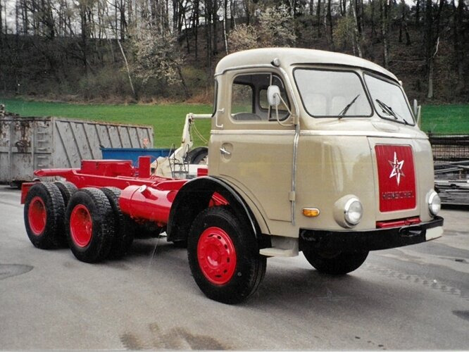 HENSCHEL HS 20 TS 6x4 HENSCHEL HS 20 TS 6x4 - Tipper: picture 2 HENSCHEL HS 20 TS 6x4 HENSCHEL HS 20 TS 6x4 - Tipper: picture 2