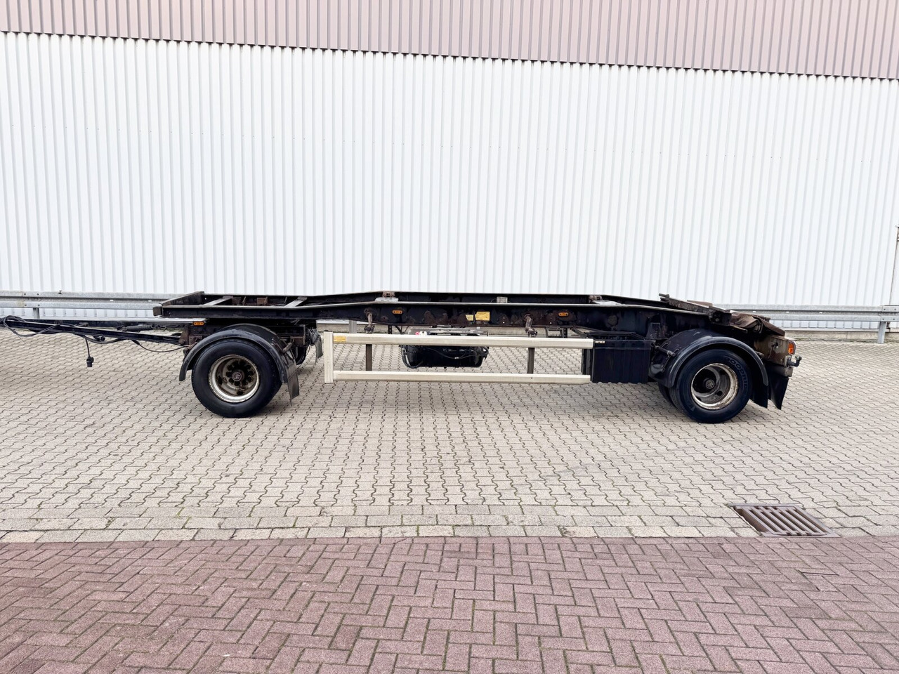 HSA 18.70 HSA 18.70 Schlittenabroller - Roll-off/ Skip trailer: picture 5 HSA 18.70 HSA 18.70 Schlittenabroller - Roll-off/ Skip trailer: picture 5