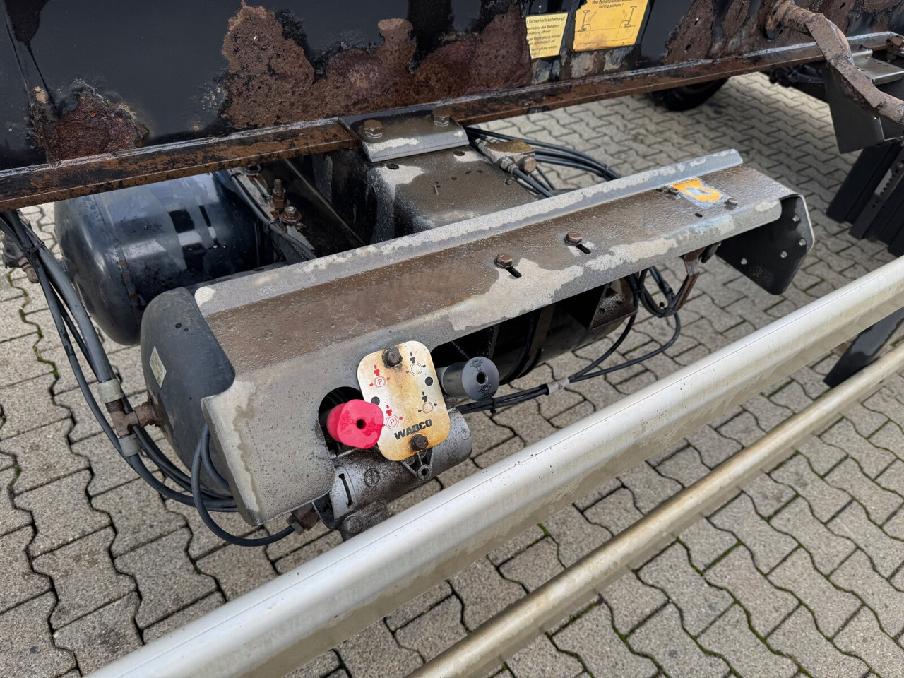 HSA 18.70 HSA 18.70 Schlittenabroller - Roll-off/ Skip trailer: picture 2 HSA 18.70 HSA 18.70 Schlittenabroller - Roll-off/ Skip trailer: picture 2
