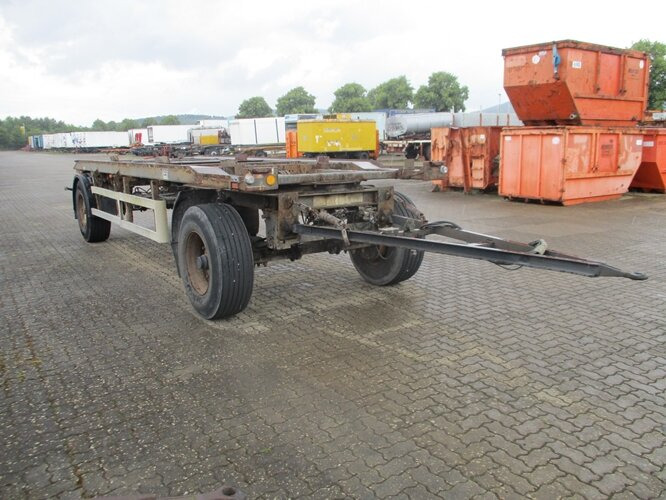 Hoffmann LCR 18.0/2 LCR 18.0/2 - Roll-off/ Skip trailer: picture 1 Hoffmann LCR 18.0/2 LCR 18.0/2 - Roll-off/ Skip trailer: picture 1