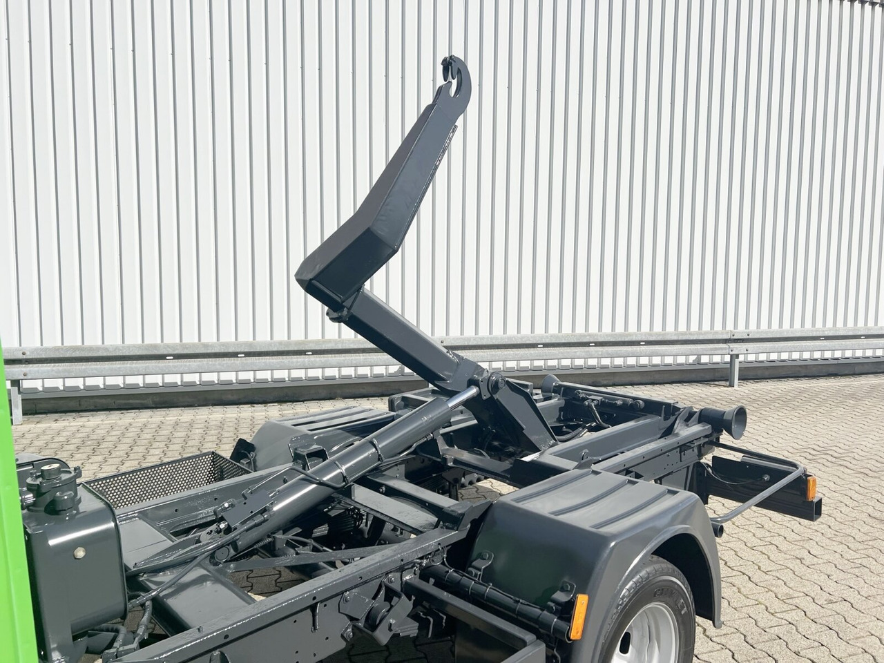 Hook lift truck, Commercial vehicle Iveco Daily 45C15D 4x2 Doka Daily 45C15D 4x2 Doka, City-Abroller: picture 12 Hook lift truck, Commercial vehicle Iveco Daily 45C15D 4x2 Doka Daily 45C15D 4x2 Doka, City-Abroller: picture 12