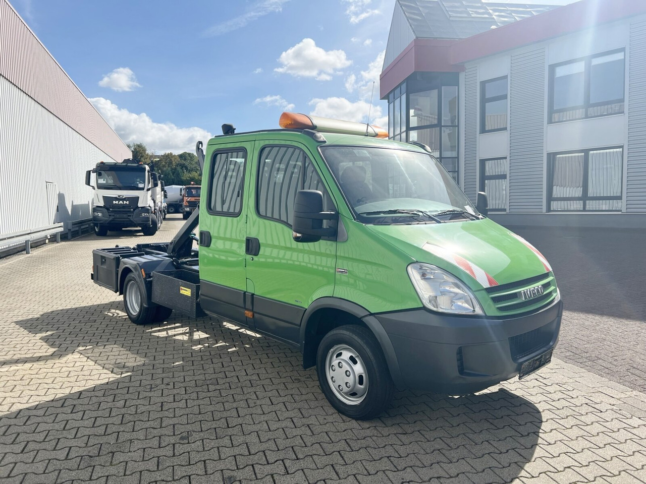 Hook lift truck, Commercial vehicle Iveco Daily 45C15D 4x2 Doka Daily 45C15D 4x2 Doka, City-Abroller: picture 7 Hook lift truck, Commercial vehicle Iveco Daily 45C15D 4x2 Doka Daily 45C15D 4x2 Doka, City-Abroller: picture 7
